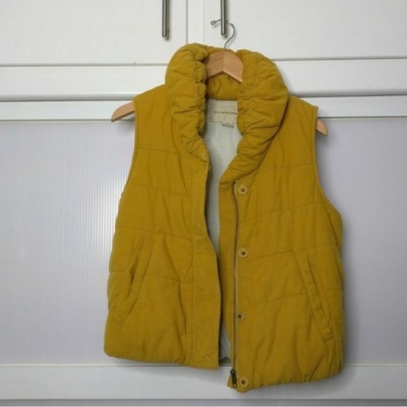Pilcro and the Letterpress Yellow Corduroy Puffer Vest Medium Anthropologie - Picture 2 of 6
